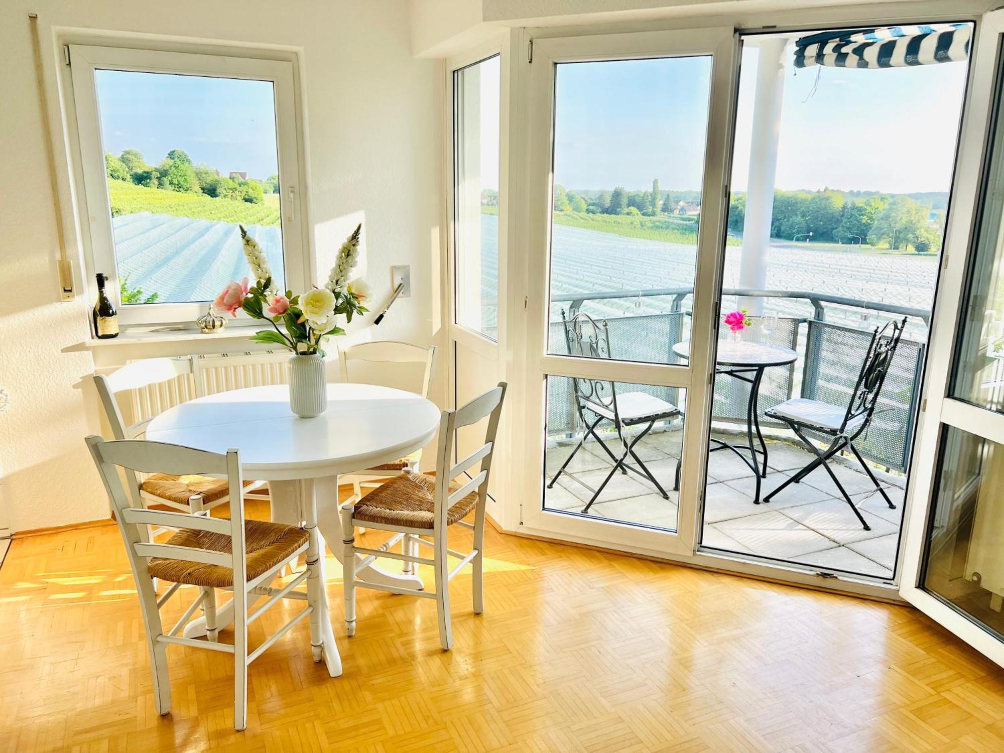 Apartamento Panorama Domizil Ravensburg Mit Alpenblick Balkon Exterior foto
